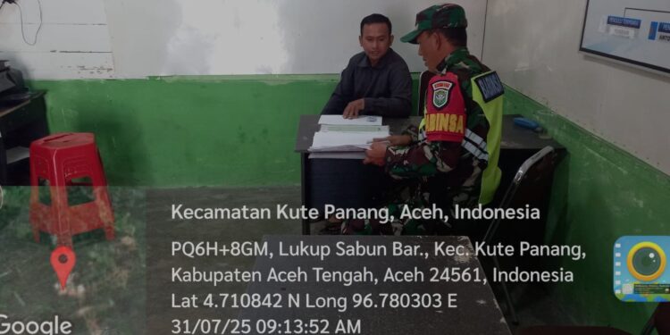 Babinsa koramil 02 / Bebesen himbau masyarakat untuk bersama cegah kathula