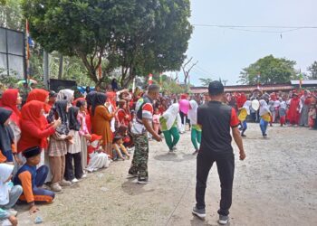 Babinsa koramil 02 / Bebesen dukung berbagai lomba peringatan HUT KE 80 RI