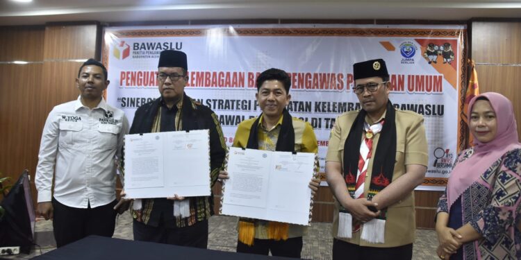 Bupati Haili Yoga Hadiri Penguatan Kelembagaan Bawaslu Kabupaten Aceh Tengah