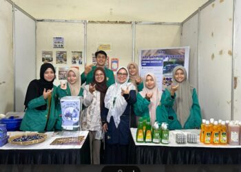 UKM Ata Gampong Peurada dan Produk Inovasi Binaan USK Pukau Pengunjung AIC 2025