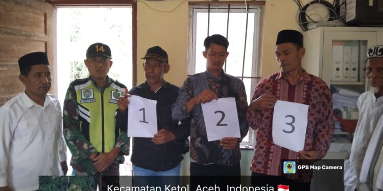 Babinsa Koramil 09/Ketol menghandiri penentuan no urut calon Reje Kampung di  desa Pantan reduk Kec.Ketol Kab.Aceh tengah