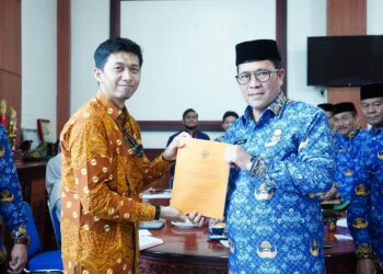 Exit Meeting Pemeriksaan BPK RI Terkait Pengelolaan PAD, Bupati Haili Yoga : Perbaikan Harus Menyeluruh dan Berani Sesuai Aturan